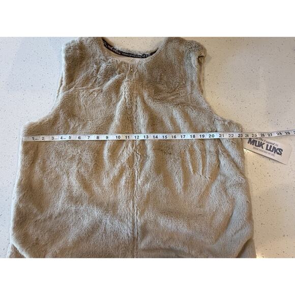 Muk Luks Vest Faux Fur Size XL‎ Beige With Tags - Picture 2 of 10